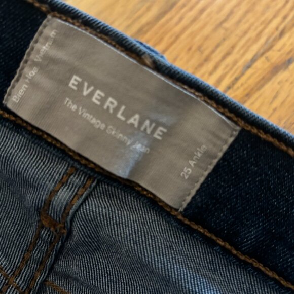 Everlane The Vintage Skinny Jean - Button Fly, Raw Hem, 25 Ankle - Picture 6 of 9